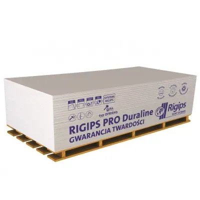 Płyty gipsowo-kartonowe RIGIPS PRO Duraline gruboś 12,5 mm  typ DFIREH1. Posiadaja kontrolowaną gęstość rdzenia gipsowego, zwiększoną odporność na działanie wysokich temperatur, zwiększoną wytrzymałość, zwiększoną twardość powierzchniową, obniżoną absorpcję wody.
Na poszycie okładzin ściennych, ścian działowych, ścian hybrydowych, okładzin sufitowych, sufitów podwieszanych, zabudów poddaszy. Polecana do budowy elementów budowlanych o zwiększonych wymaganiach w zakresie odporności ogniowej, odporności na uderzenia oraz na poszycie konstrukcyjne nośnych ścian w budownictwie szkieletowym.