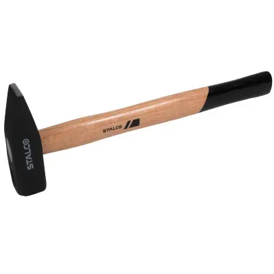 mlotek-slusarski-800g-trzonek-drewniany-stalco-s-19408.jpg