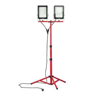 reflektor led ze statywem pro.jpg