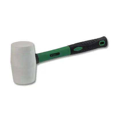 Młotek gumowy:
- rękojeść wykonana z elastycznego materiału
- trzonek: włókno szklane