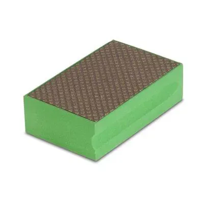 Gama bloczków do polerowania RUBI idealnie nadaje się do wygładzania krawędzi ciętych i powierzchni płytek ceramicznych oraz kamieni naturalnych.

Bloczki do polerowania RUBI mają lekko elastyczną budowę i doskonale układają się w dłoni. Ponadto boczne wcięcie zwiększa ergonomię uchwytu i zmniejsza zmęczenie użytkownika.