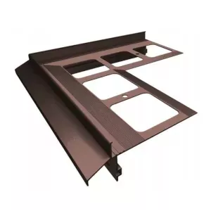 Narożnik zewnętrzny K40 90° RAL8019 brąz Renoplast